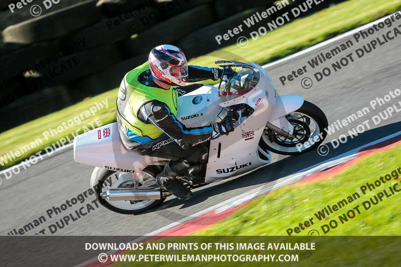 cadwell no limits trackday;cadwell park;cadwell park photographs;cadwell trackday photographs;enduro digital images;event digital images;eventdigitalimages;no limits trackdays;peter wileman photography;racing digital images;trackday digital images;trackday photos